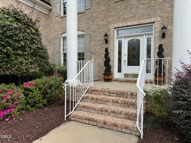 $1,250,000 | 9628 Club Valley Way, Raleigh, NC 27617