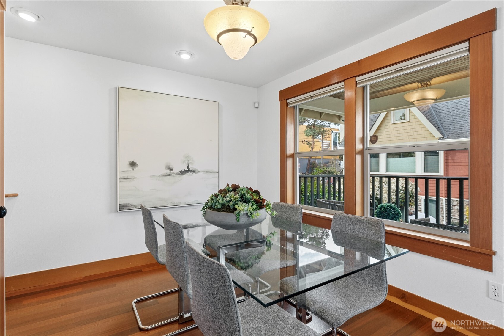 4418 Eastern Avenue North Seattle, WA 98103 - Photo 5 of 21