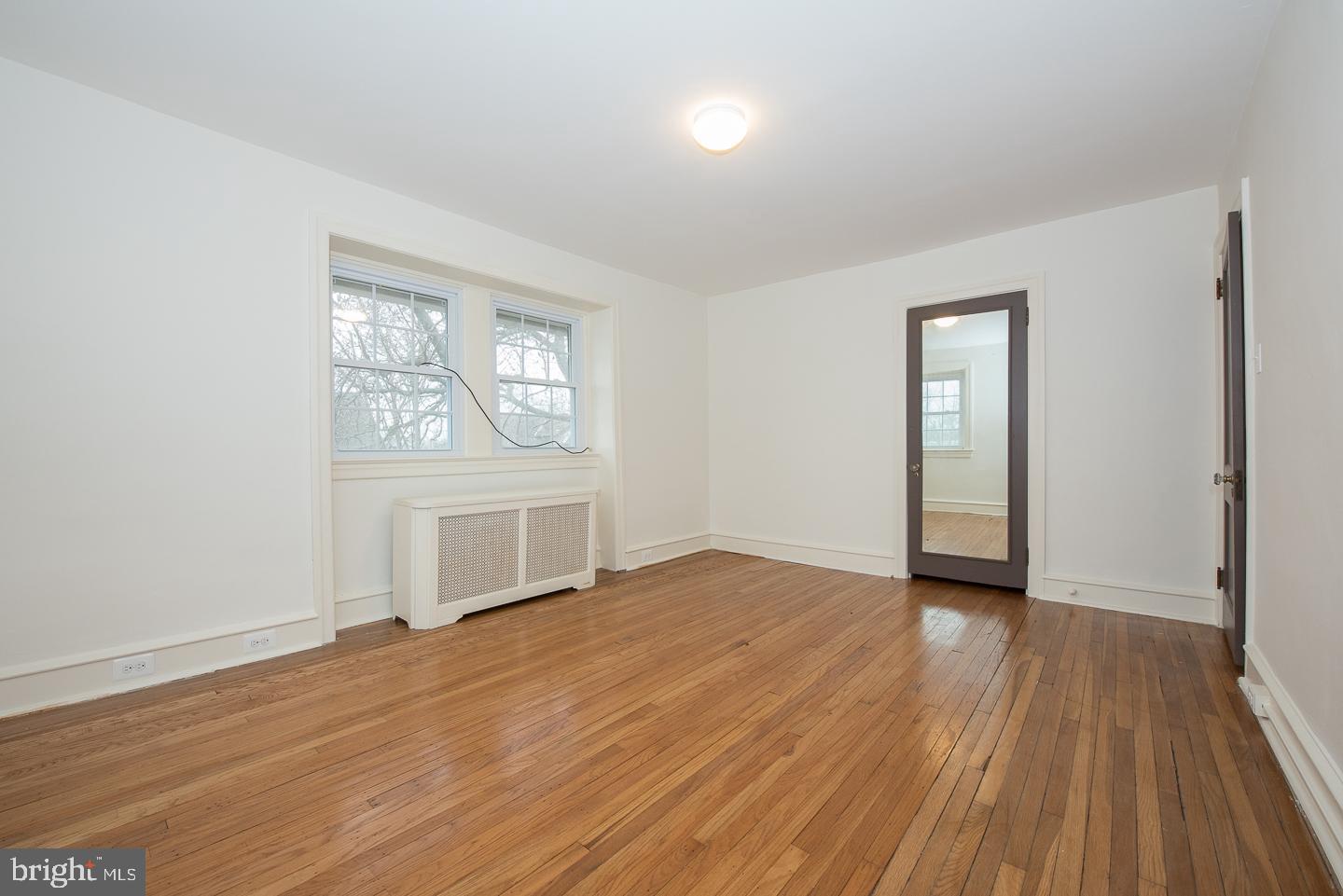 7106 Llanfair Road Upper Darby, PA 19082 - Photo 17 of 22