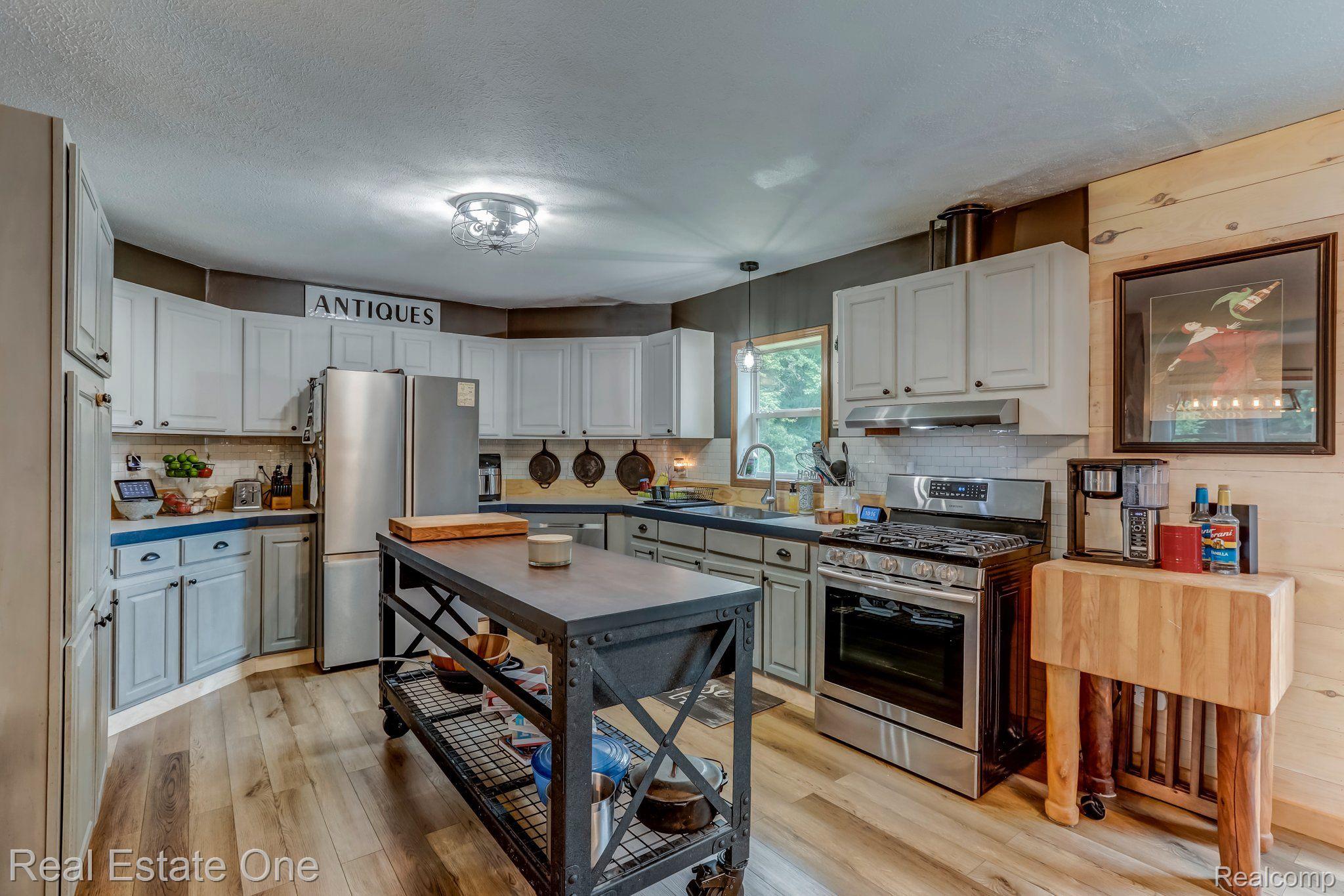 8178 West Newburg Road Belleville, MI 48111 - Photo 9 of 34 Gallery Image 9