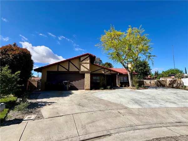 $559,900 | 1200 Pasteur Drive, Lancaster, CA 93535