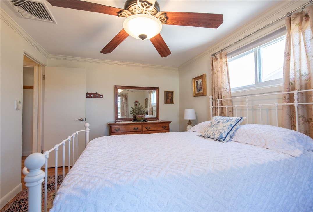 153 Grove Street Lincoln, RI 02865 - Photo 28 of 45 3rd Bedroom