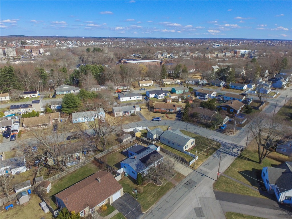 153 Grove Street Lincoln, RI 02865 - Photo 3 of 45