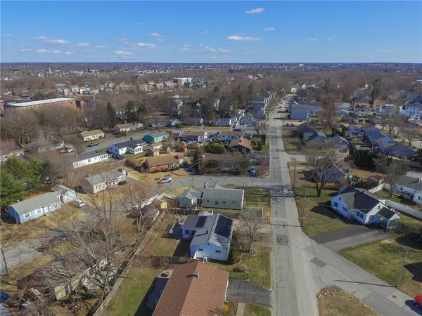 $475,999 | 153 Grove Street, Lincoln, RI 02865