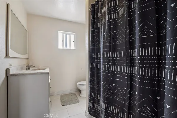 a bathroom with a toilet