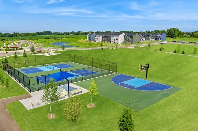 $541,180 | 7544 Lotus Lane, Lino Lakes, MN 55038