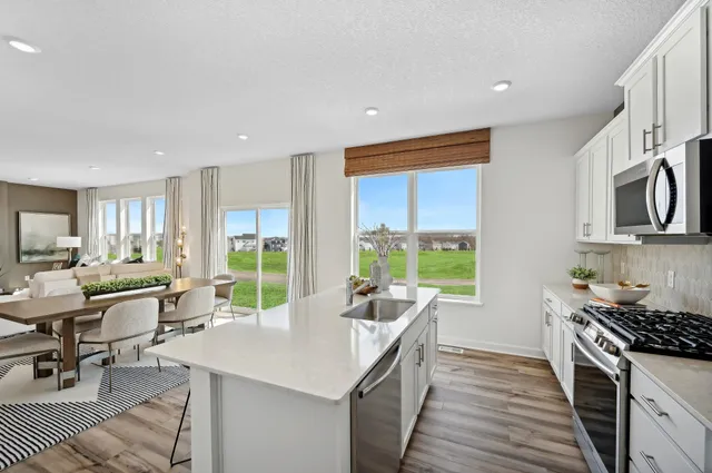 $541,180 | 7544 Lotus Lane, Lino Lakes, MN 55038