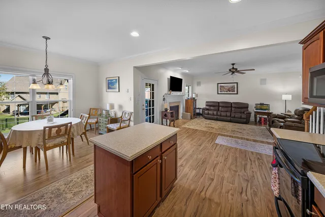 $700,000 | 12617 Weatherstone Drive, Knoxville, TN 37922