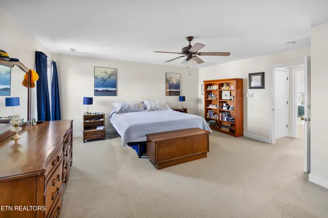 $700,000 | 12617 Weatherstone Drive, Knoxville, TN 37922