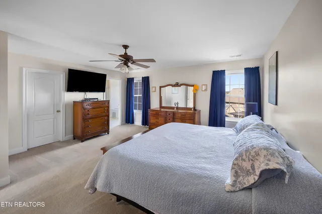 $700,000 | 12617 Weatherstone Drive, Knoxville, TN 37922