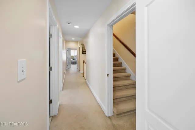 $700,000 | 12617 Weatherstone Drive, Knoxville, TN 37922