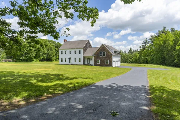 $750,000 | 164 Ford Quint Road, North Berwick, ME 03906