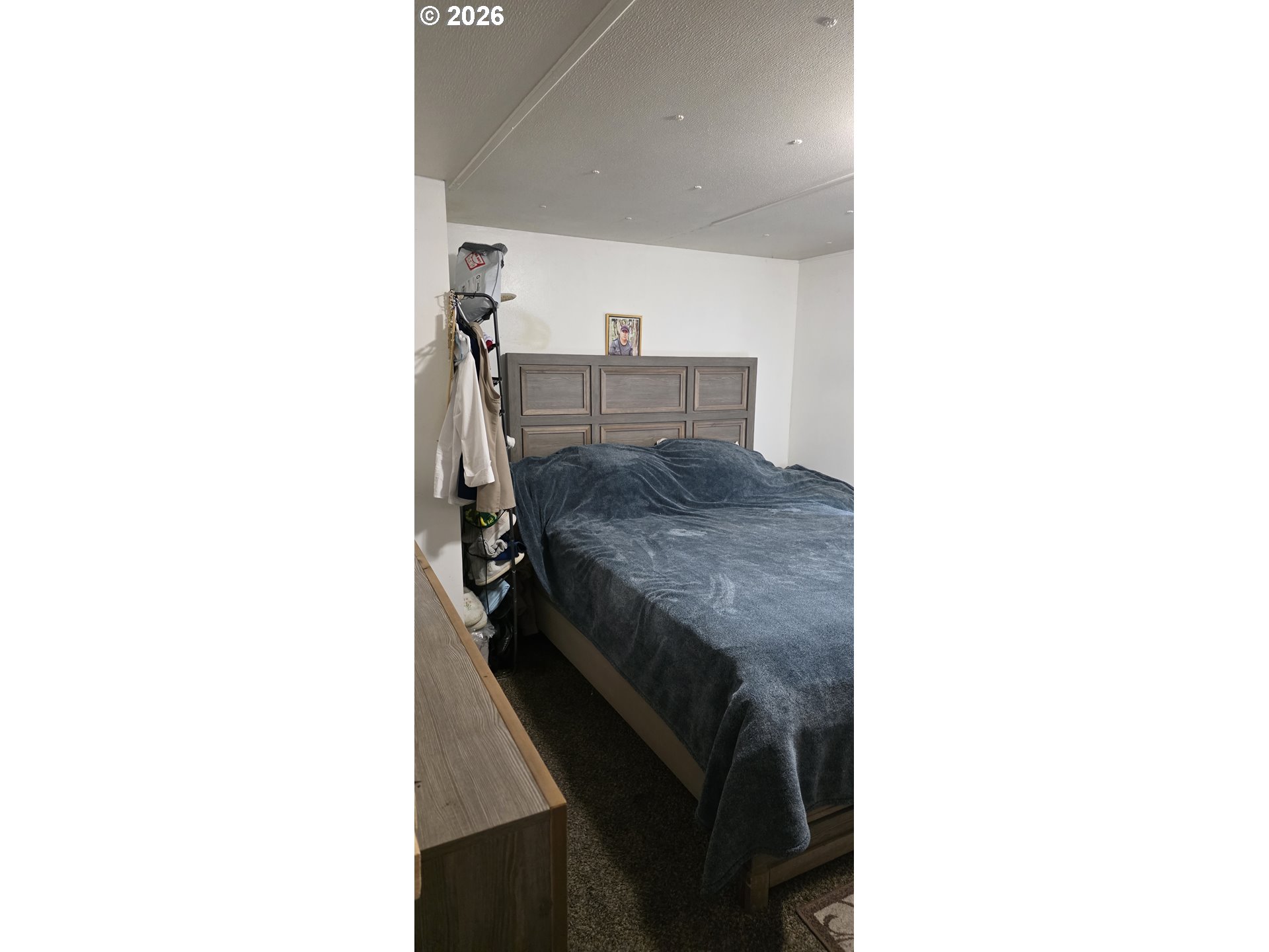 5335 Main Street, Unit 154 Springfield, OR 97478 - Photo 7 of 12 a en suite bathroom with a sink