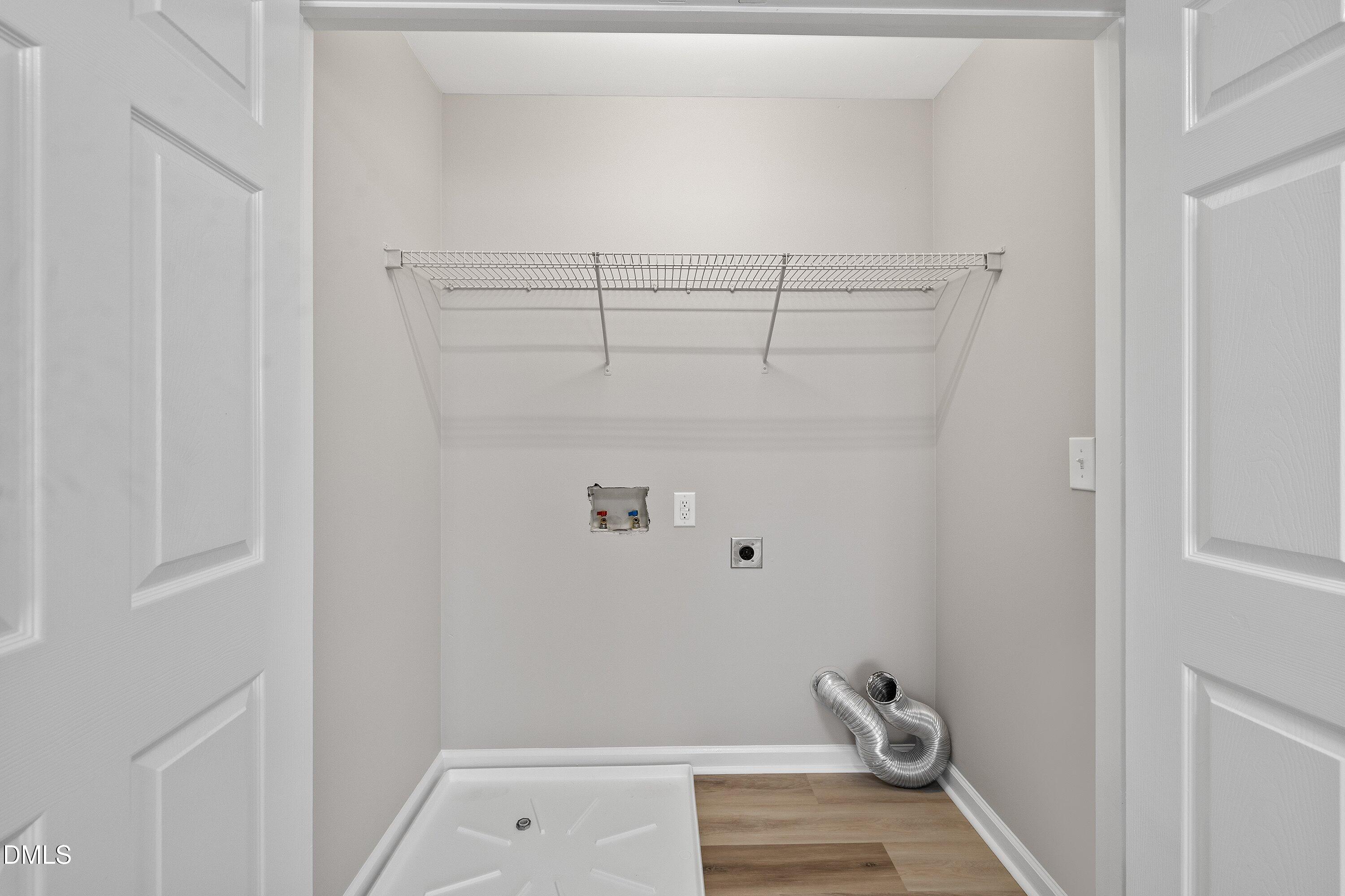 5101 Neuse Commons Lane Raleigh, NC 27616 - Photo 27 of 46 31-5101 Neuse Commons Lane_4956