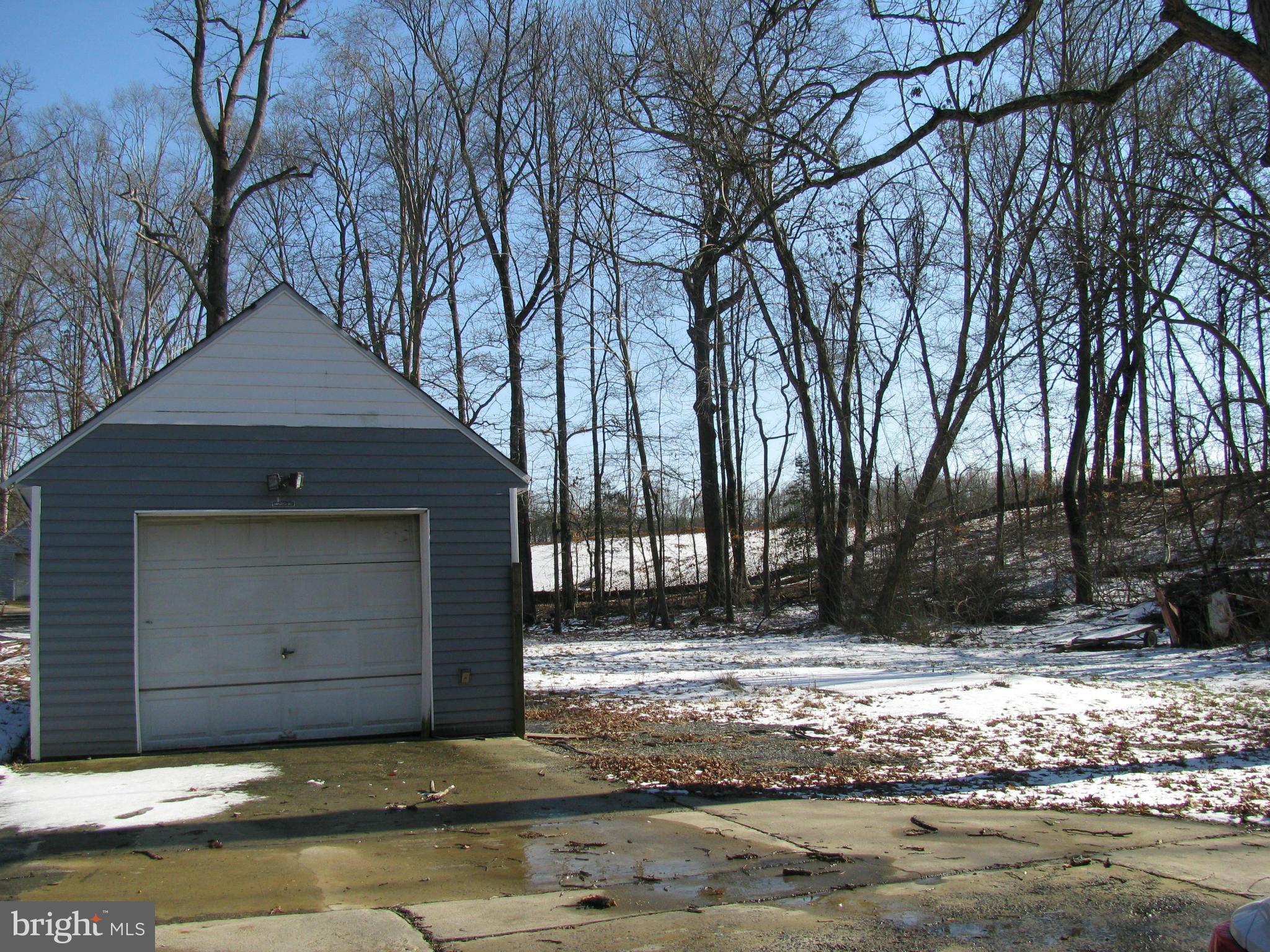18581 Old Triangle Road Triangle, VA 22172 - Photo 10 of 10 Exterior (Rear)