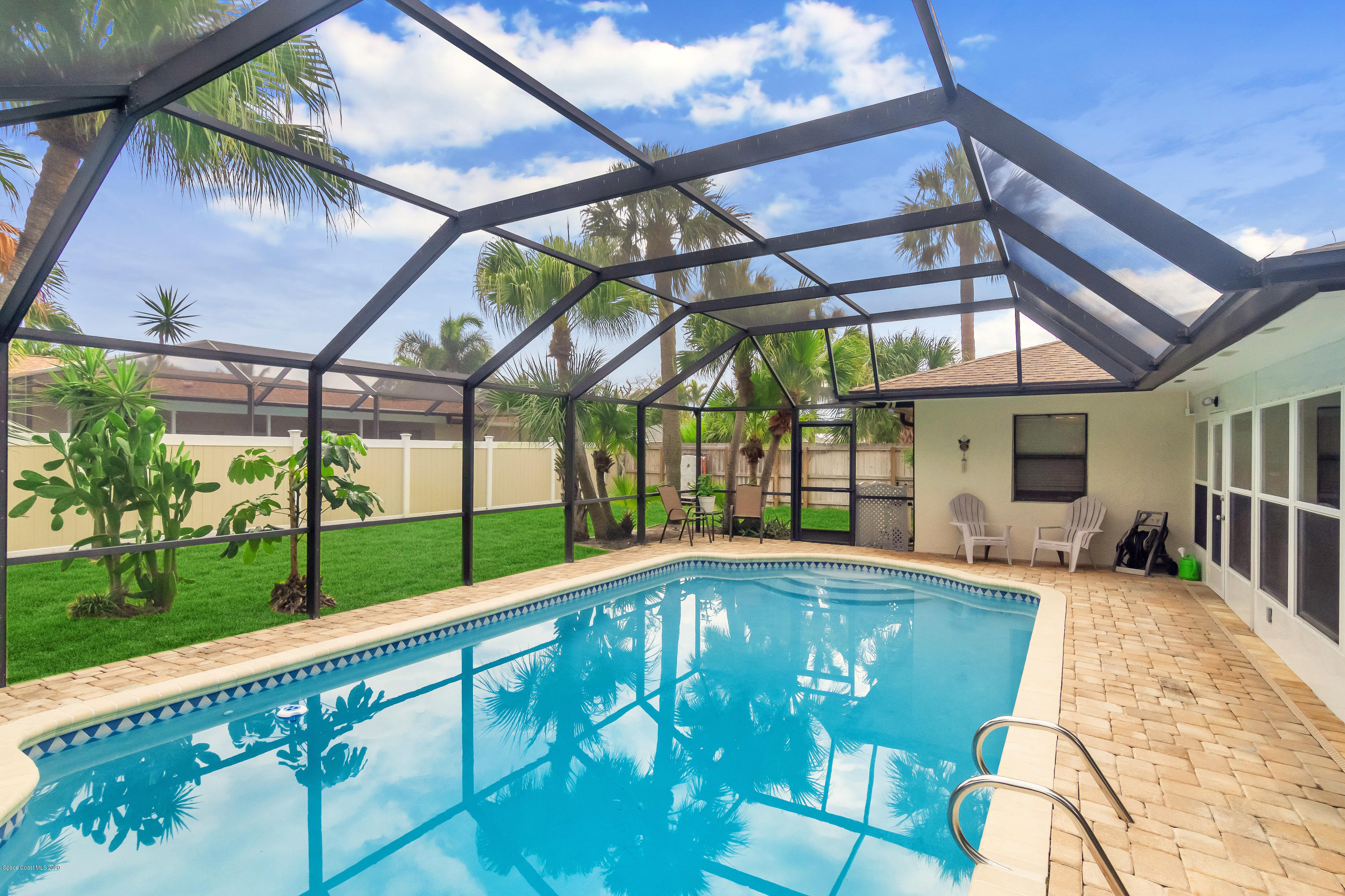 439 Winchester Road Satellite Beach, FL 32937 - Photo 20 of 29 Pool