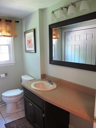 176 Trout Brook Road Dracut, MA 01826 - Photo 13 of 17 Gallery Image 13