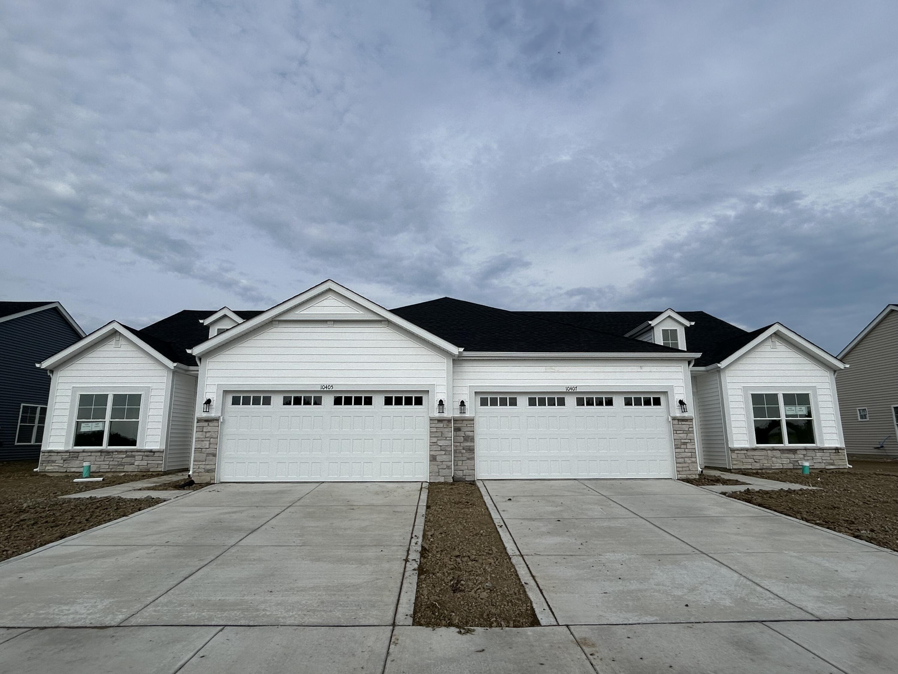 10407 Iowa Street Crown Point, IN 46307 - Photo 1 of 1 3000x2250