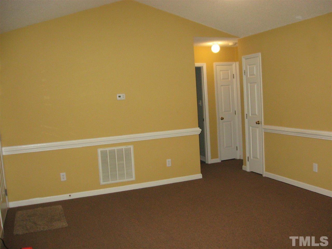 604 Wilson Jones Road Clayton, NC 27520 - Photo 8 of 12 Gallery Image 8