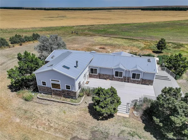 $899,000 | 2406 Horrogate Road, Byers, CO 80103