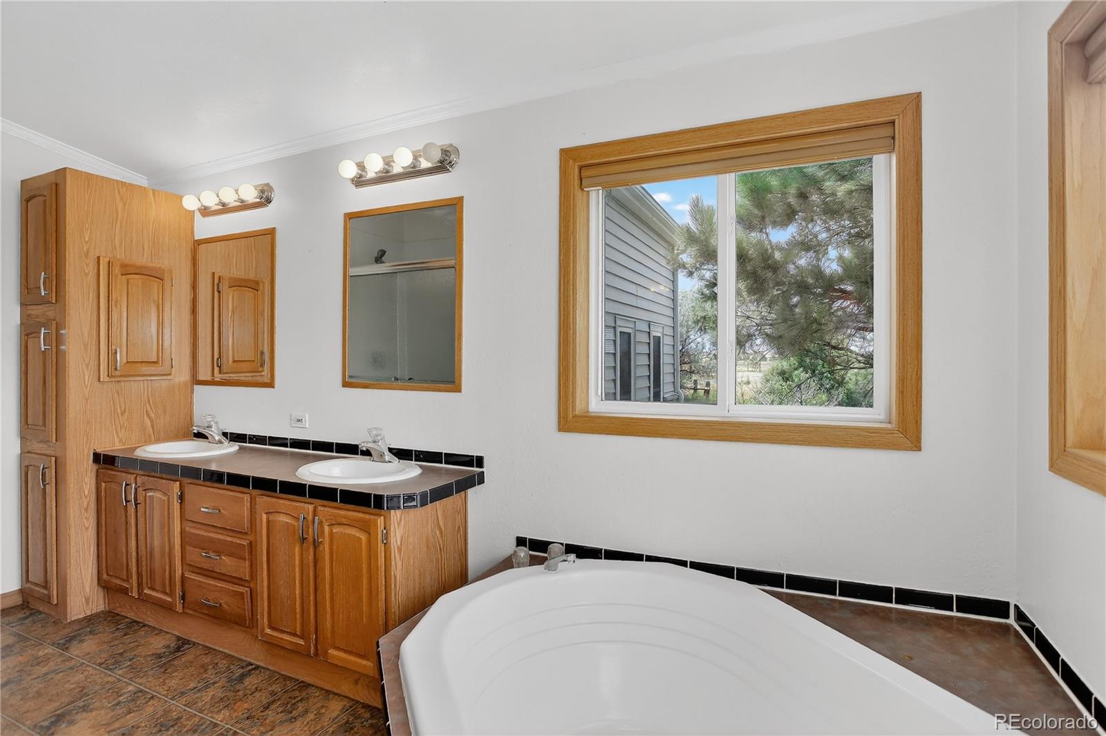 2406 Horrogate Road Byers, CO 80103 - Photo 22 of 50