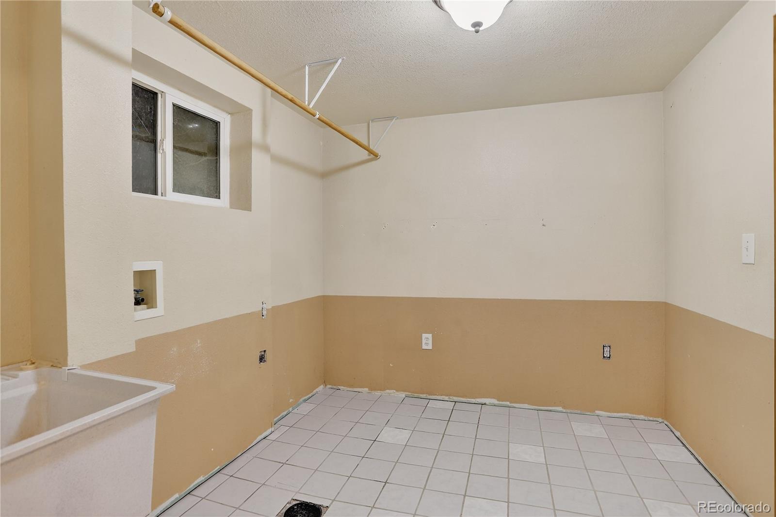 2406 Horrogate Road Byers, CO 80103 - Photo 40 of 50