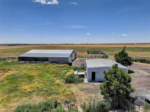 $899,000 | 2406 Horrogate Road, Byers, CO 80103