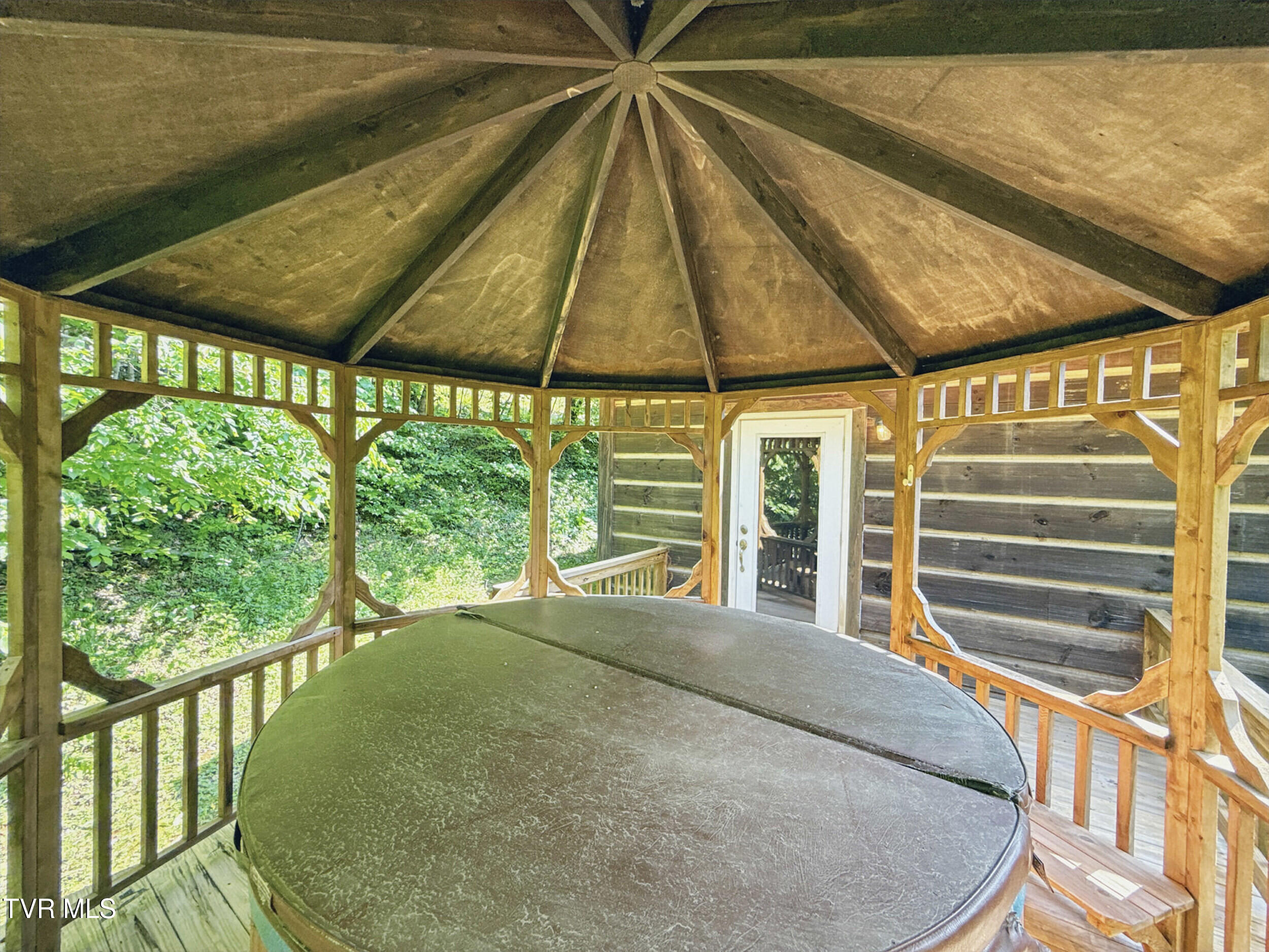 2210 Norris Road Butler, TN 37640 - Photo 28 of 44 gazebo