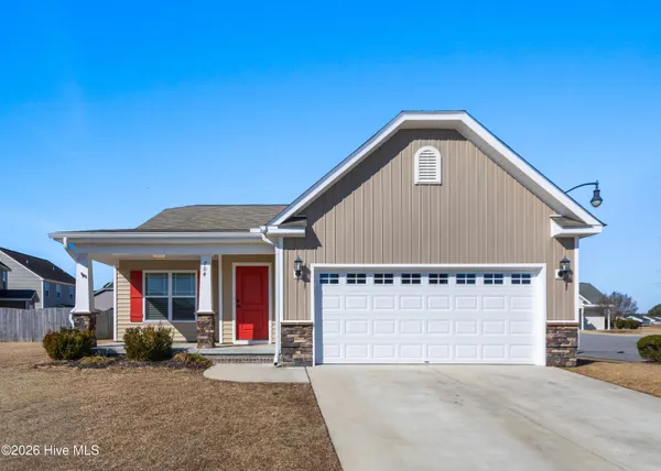 $2,100 | 704 Jade Lane, Greenville, NC 27834