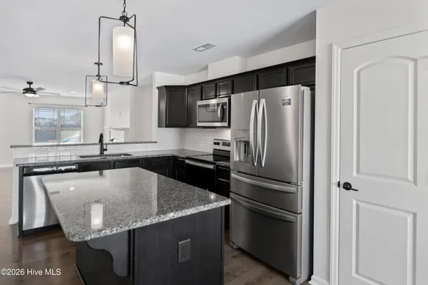 $2,100 | 704 Jade Lane, Greenville, NC 27834