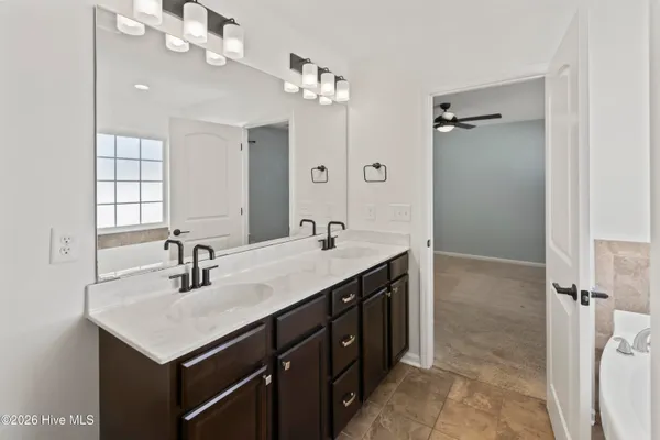 $2,100 | 704 Jade Lane, Greenville, NC 27834