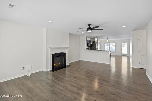 $2,100 | 704 Jade Lane, Greenville, NC 27834