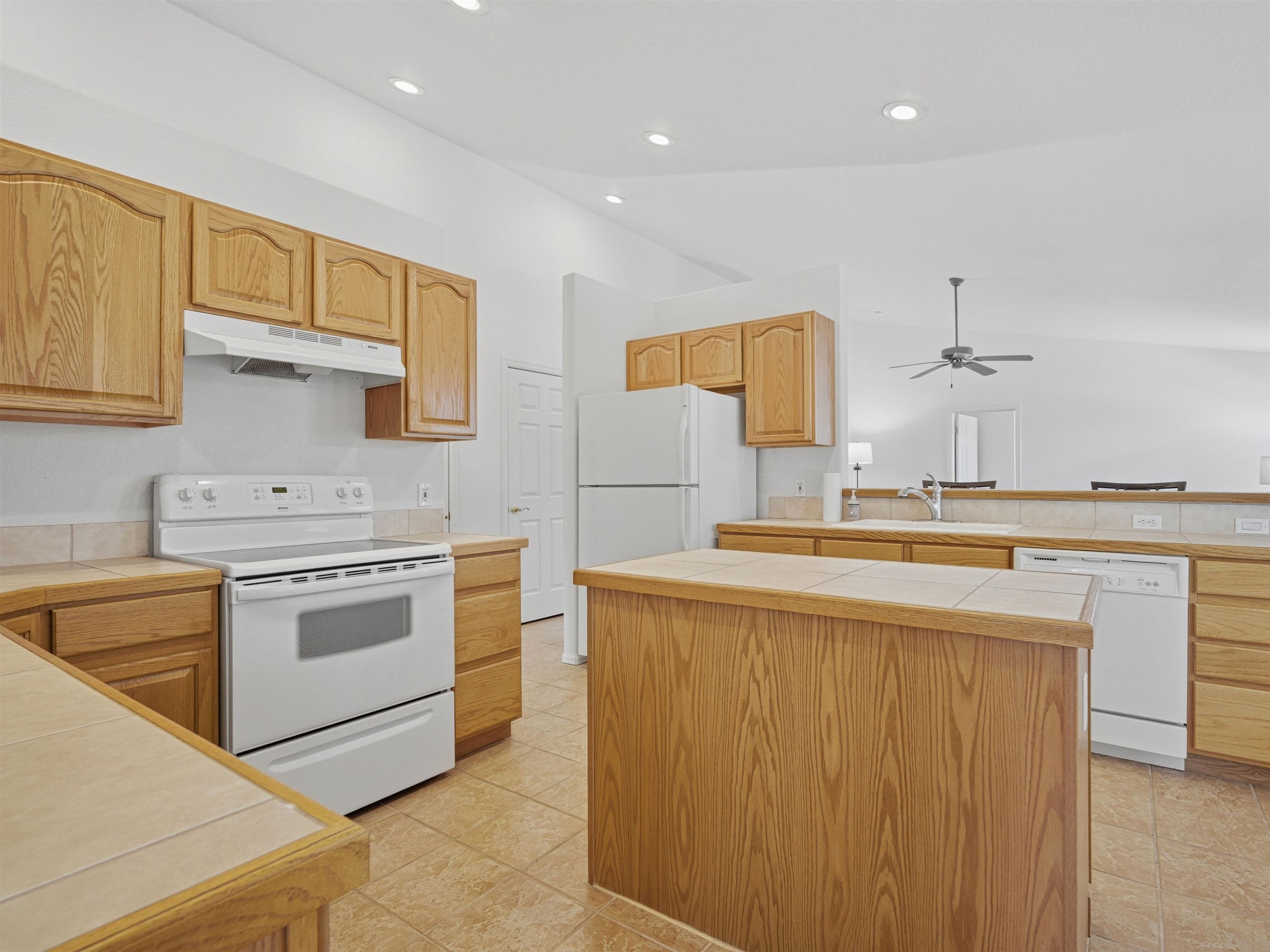 4330 Racquet Court Grand Junction, CO 81506 - Photo 4 of 26