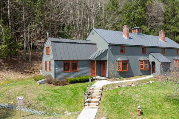 $259,000 | 574 Willard Road, Unit 3F, Hartford, VT 05059