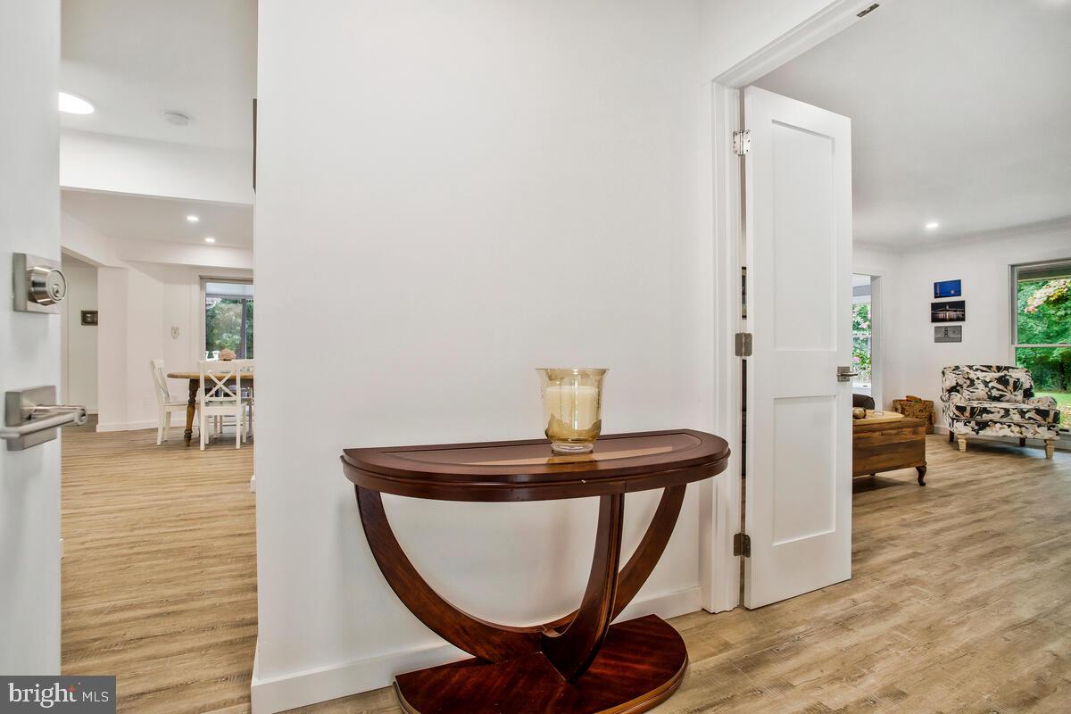 1200 Steamboat Road Shady Side, MD 20764 - Photo 19 of 84 foyer area