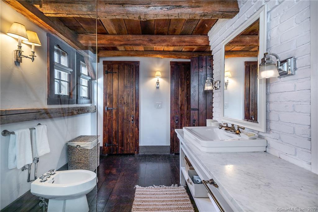 5 Kielwasser Road Washington, CT 06794 - Photo 21 of 30 Primary Bathroom