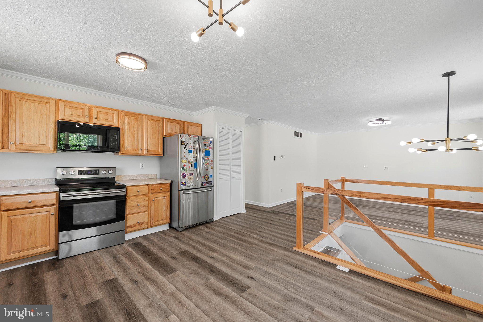 2416 230th Street Pasadena, MD 21122 - Photo 11 of 35