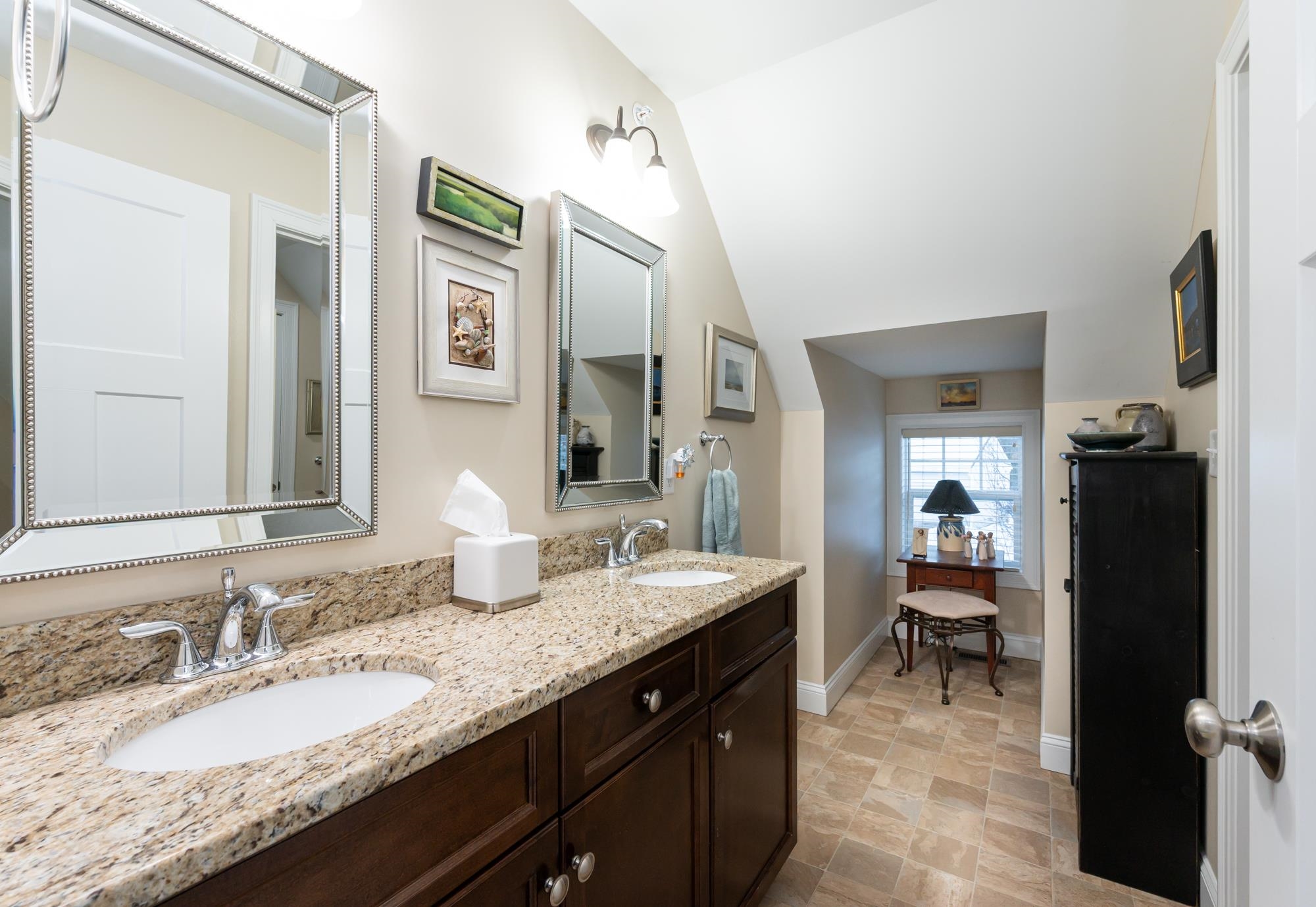 226 Villager Road Chester, NH 03036 - Photo 12 of 28