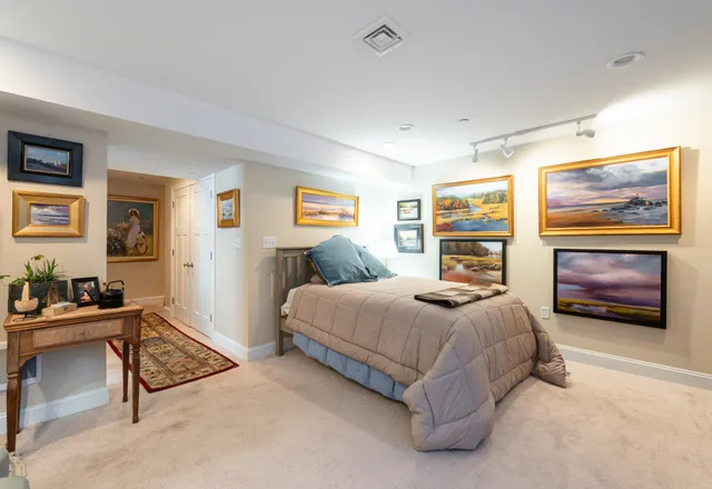 $549,900 | 226 Villager Road, Chester, NH 03036