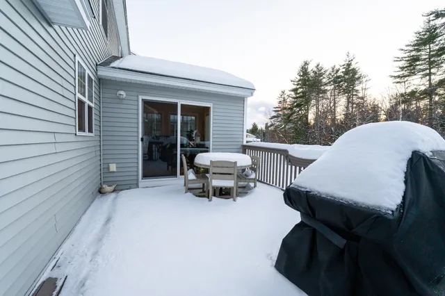 $549,900 | 226 Villager Road, Chester, NH 03036