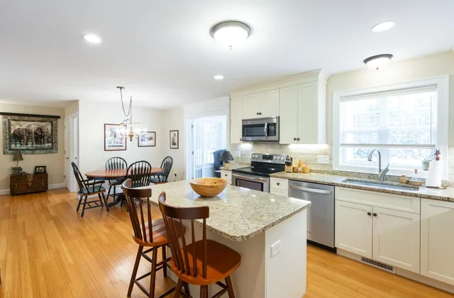 $549,900 | 226 Villager Road, Chester, NH 03036