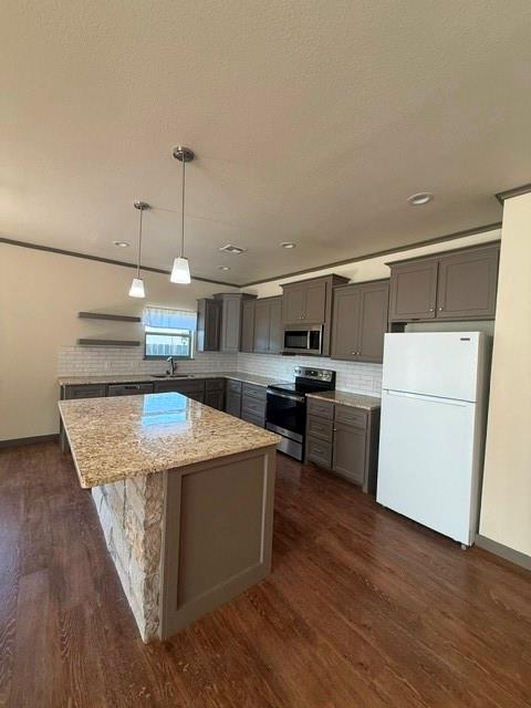 225 Scurry Street Tuscola, TX 79562 - Photo 8 of 28
