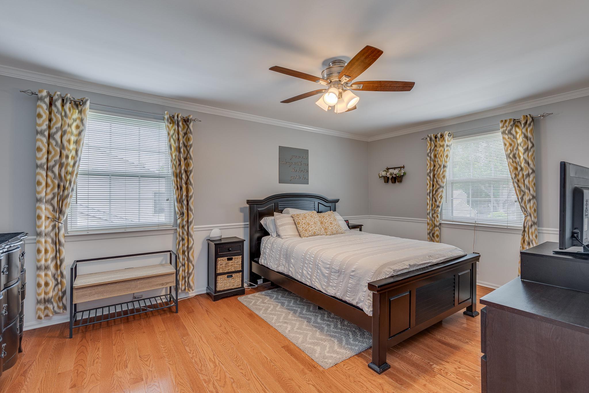 17 Utica Road Marlton, NJ 08053 - Photo 21 of 29 Primary bedroom