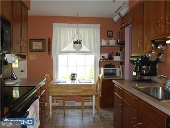 1115 Old Post Road Perkasie, PA 18944 - Photo 4 of 12 Gallery Image 4