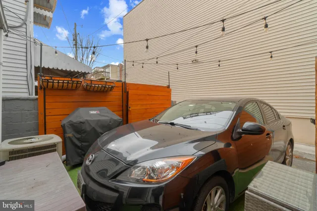 a view of outdoor space