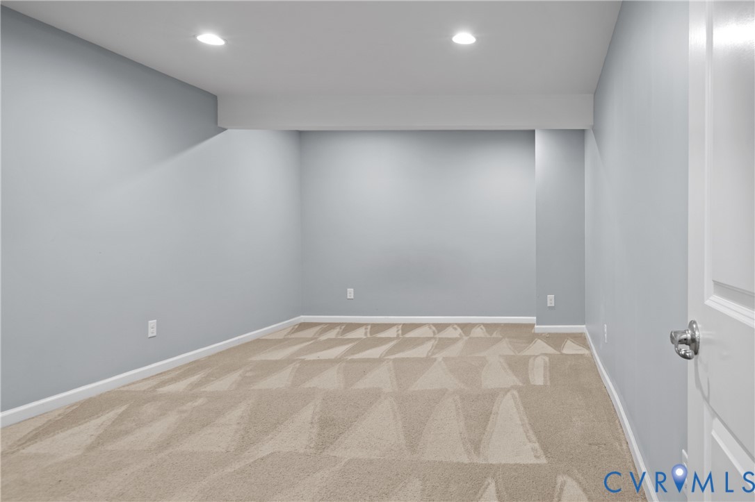 1012 Water Beech Road Midlothian, VA 23114 - Photo 32 of 47 a view of an empty room