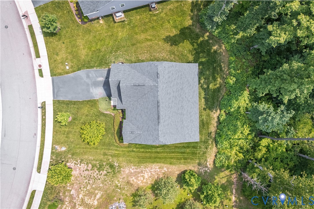 1012 Water Beech Road Midlothian, VA 23114 - Photo 38 of 47 a view of a garden