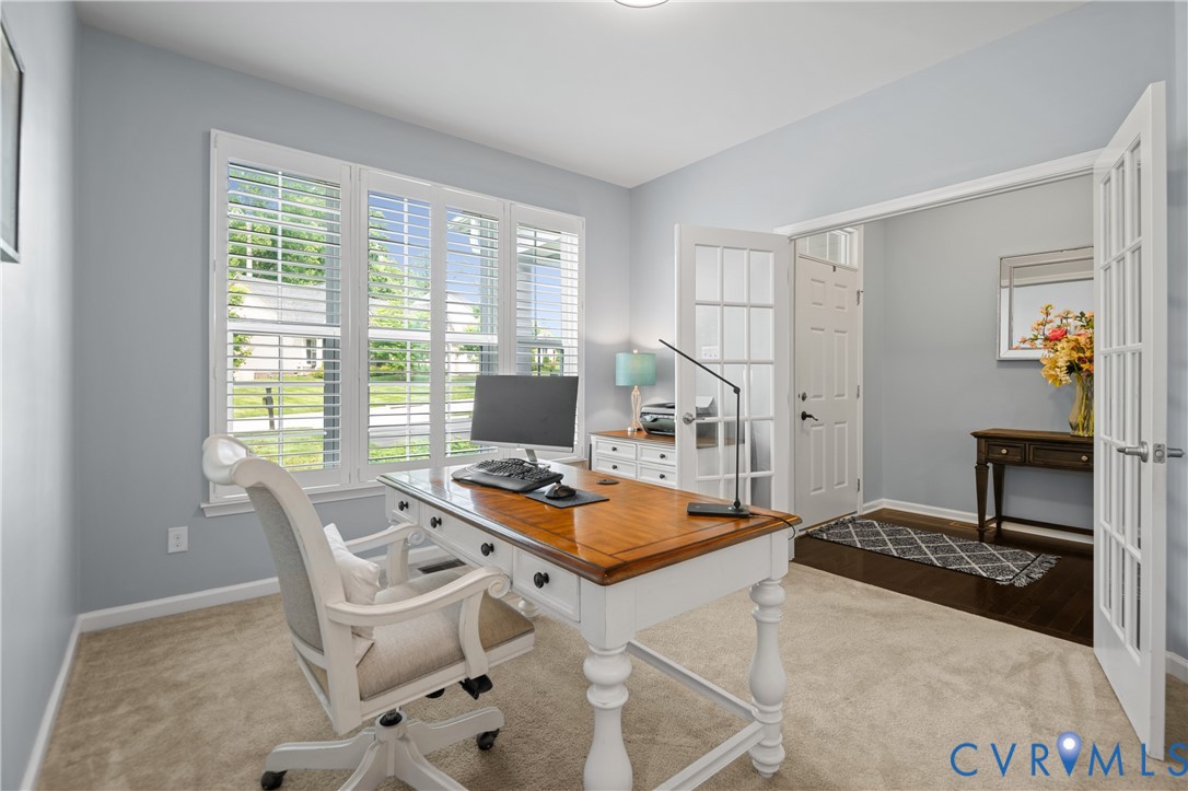 1012 Water Beech Road Midlothian, VA 23114 - Photo 4 of 47 a workspace with furniture and a window
