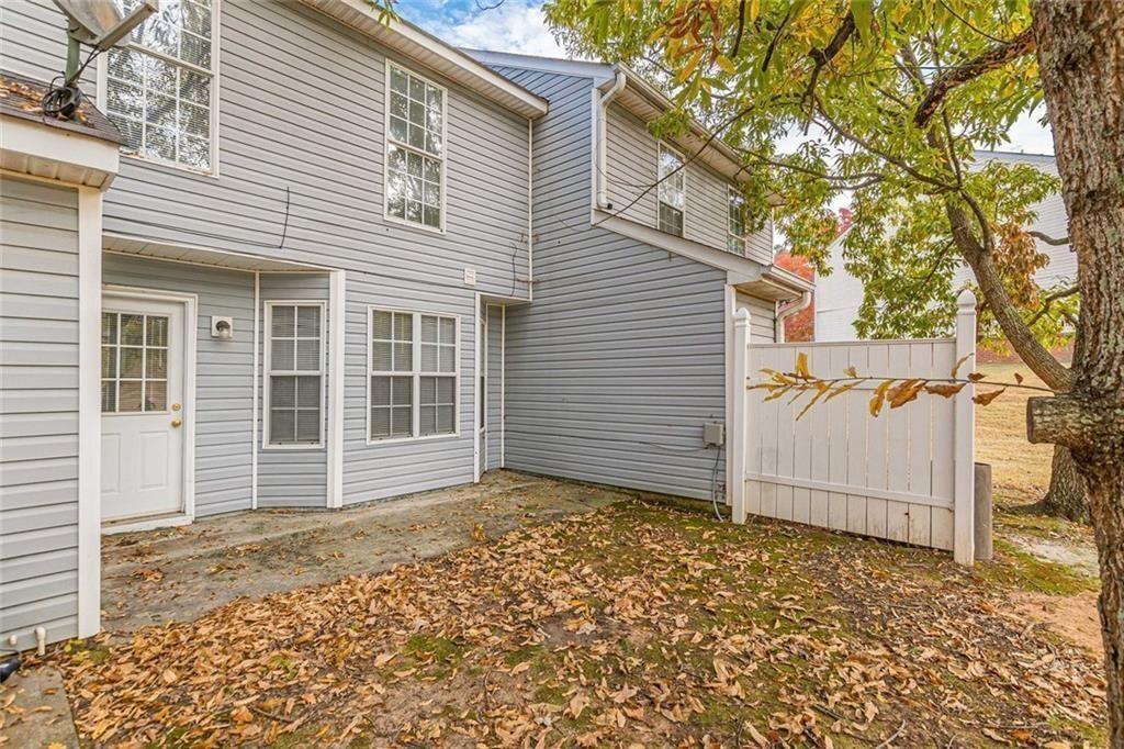 3151 Kingswood Glen Decatur, GA 30034 - Photo 37 of 38 a view of a house with a yard