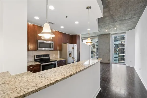 $2,290 | 855 Peachtree Street Northeast, Unit 2211, Atlanta, GA 30308